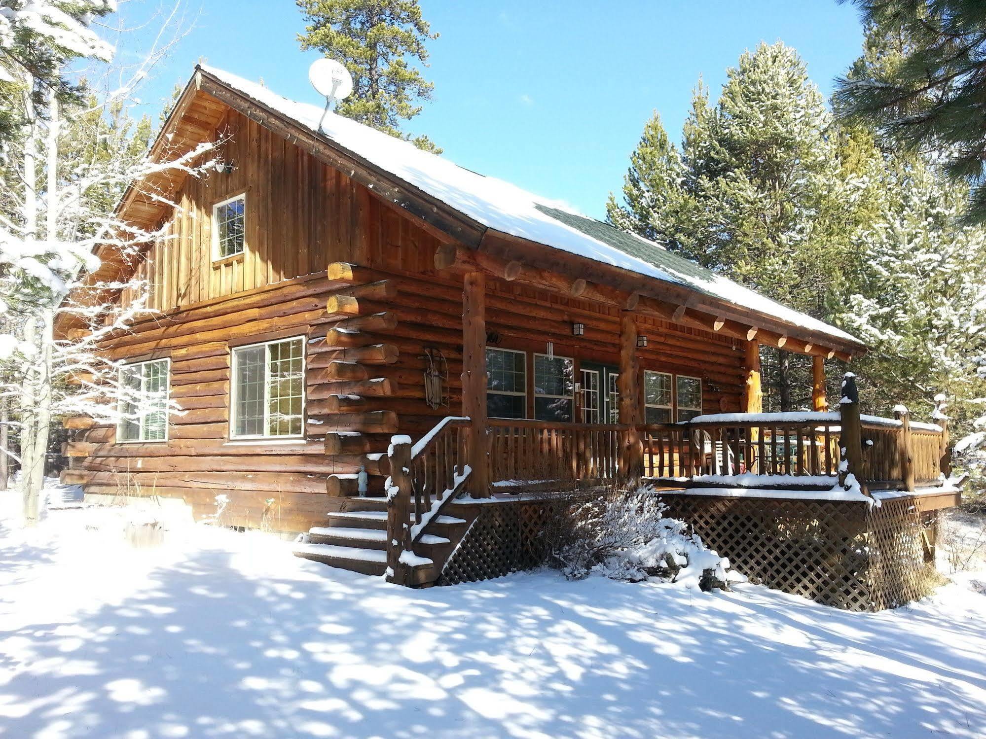 Diamondstone Guest Lodges La Pine Dış mekan fotoğraf